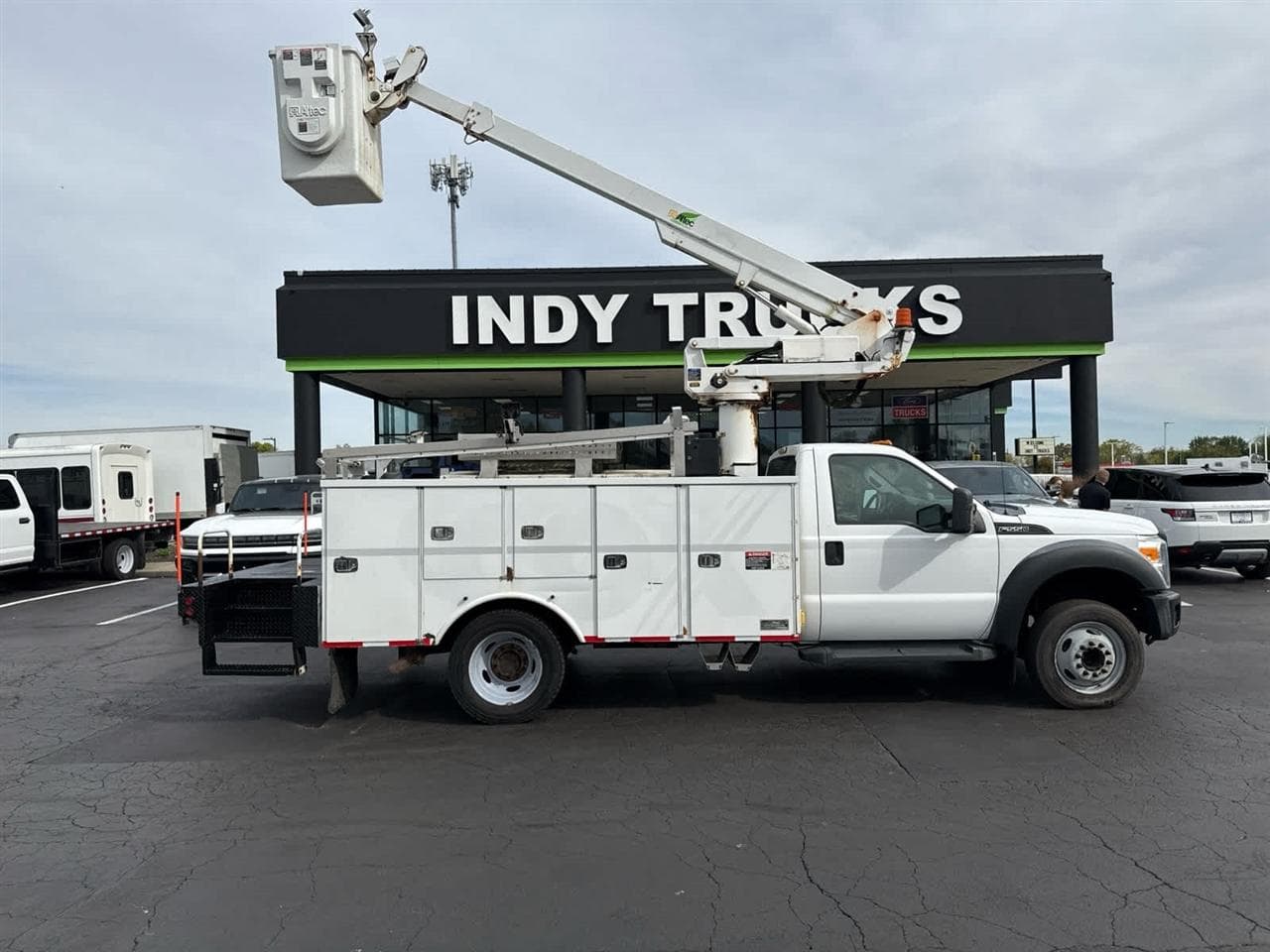 2012 Ford F-550 Super Duty - Crane