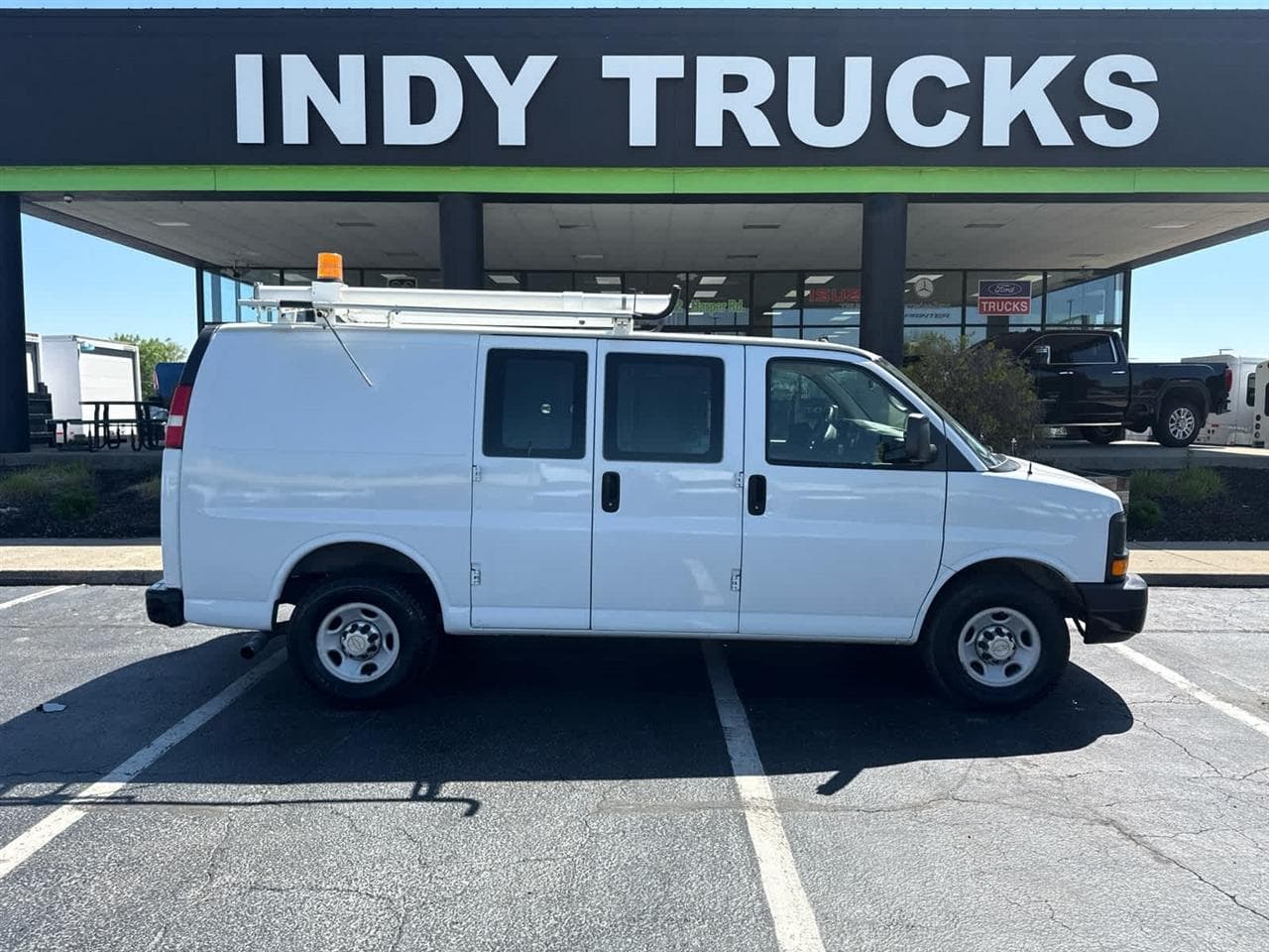 2011 Chevrolet Express - Vans