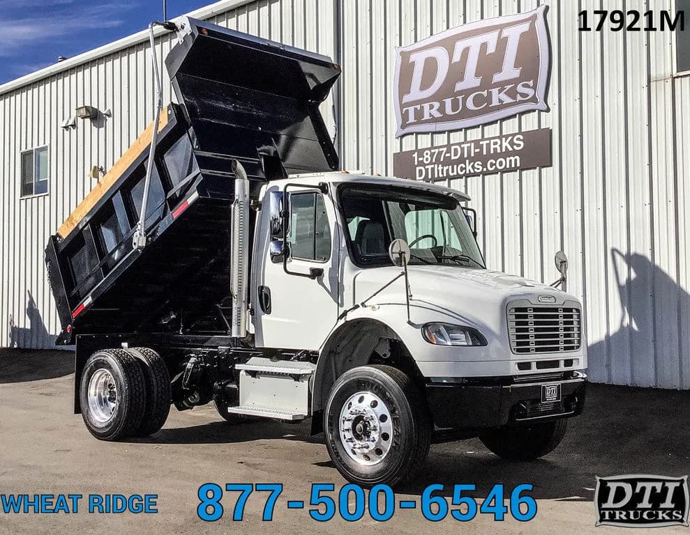 2016 Freightliner M2 106 - Dump