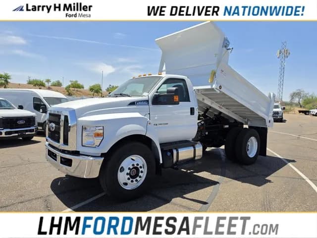 2027 Ford F-650 Super Duty - Dump