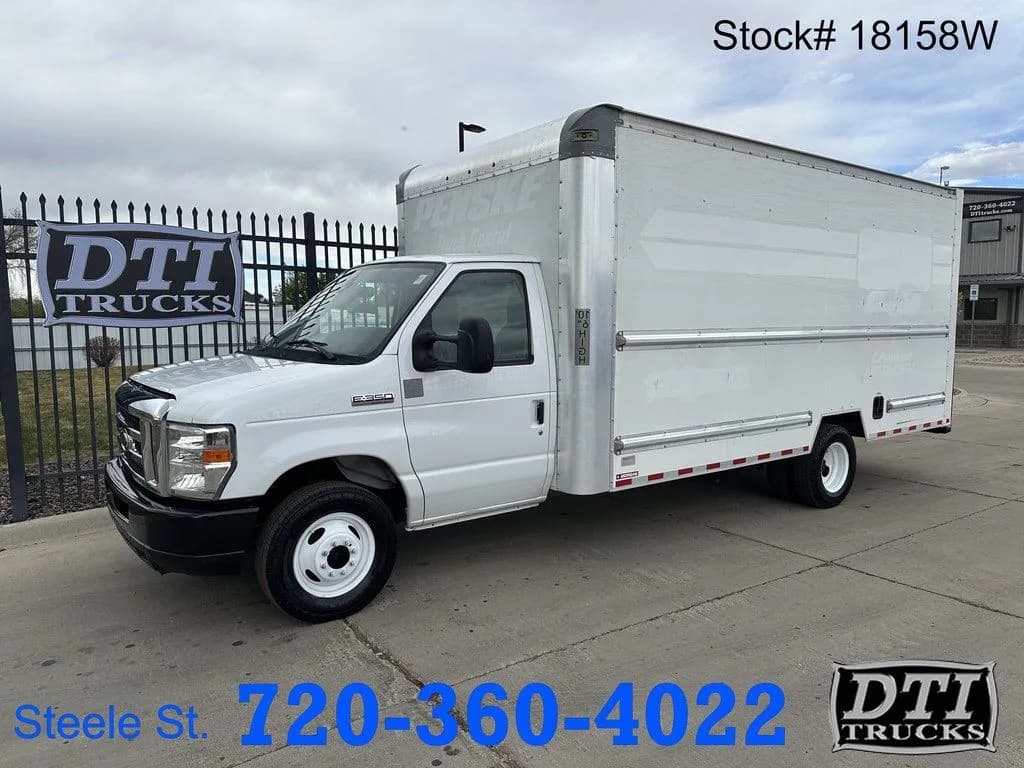 2022 Ford E-Series - Box