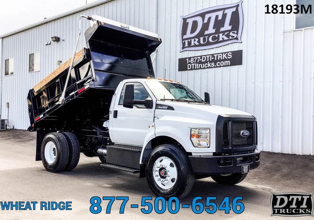 2025 Ford F-750 Super Duty - Dump