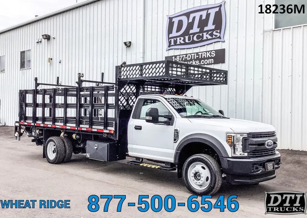 2019 Ford F-550 Super Duty - Stake