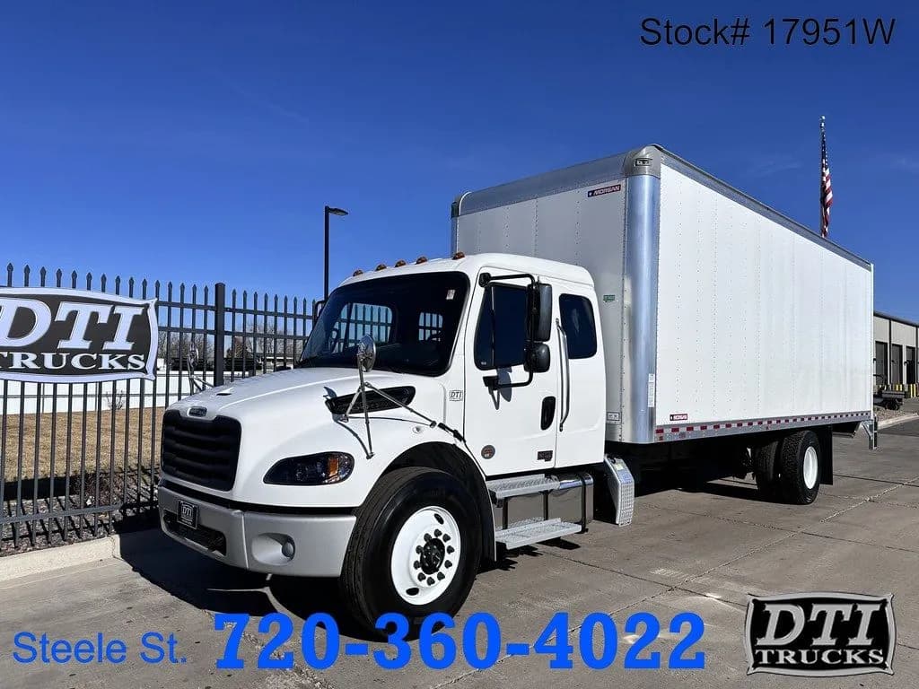 2025 Freightliner M2 106 - Box