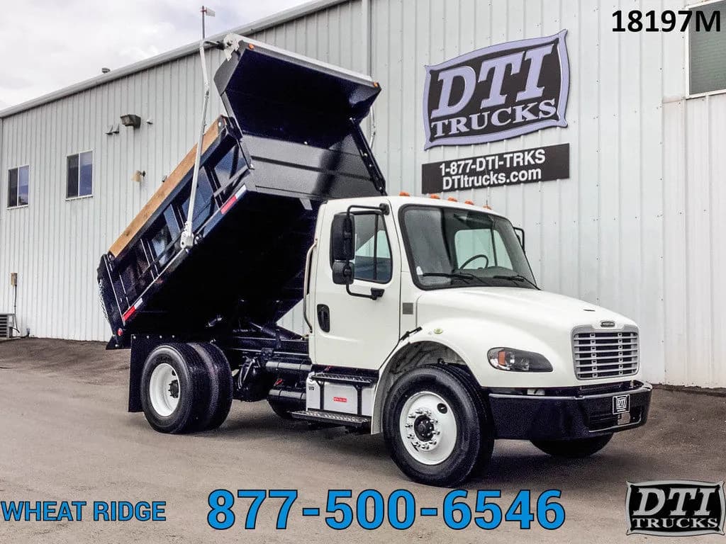 2019 Freightliner M2 106 - Dump