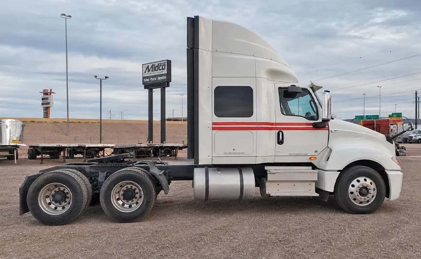 2020 International LT625 - Sleeper