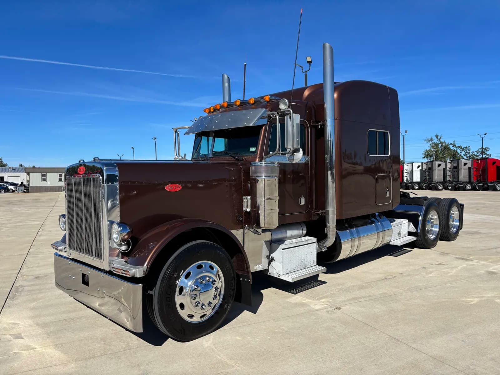 2004 Peterbilt 379 - Sleeper