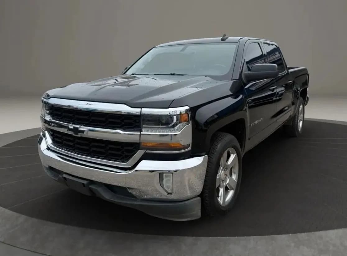 2017 Chevrolet SILVERADO 1500 CREW CAB - Pickup