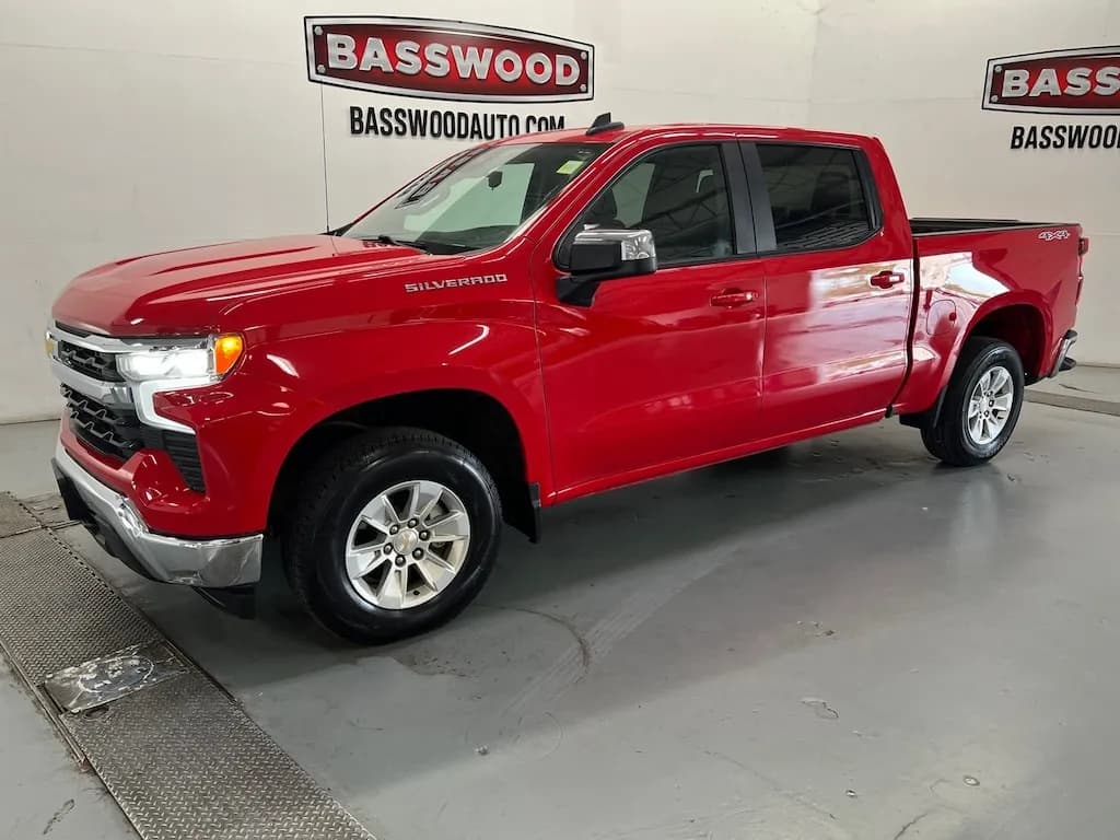 2025 Chevrolet Silverado 1500 - Pickup