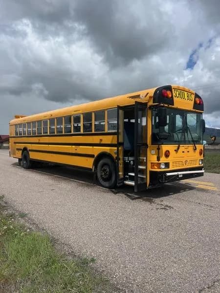 2015 Ic RE - Passenger Bus / Shuttle Bus / SUV