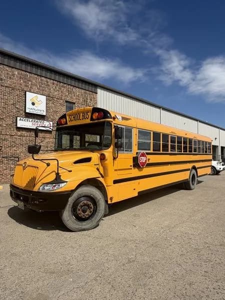 2015 Ic CE - Passenger Bus / Shuttle Bus / SUV
