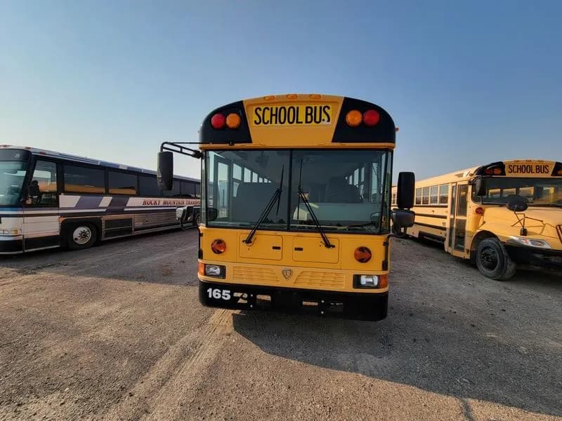 2013 Ic RE - Passenger Bus / Shuttle Bus / SUV