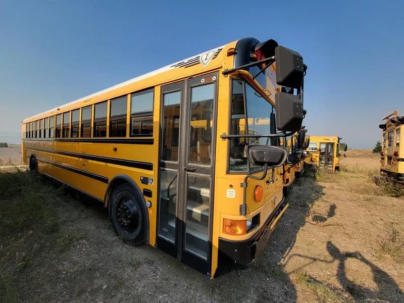 2012 Ic RE - Passenger Bus / Shuttle Bus / SUV