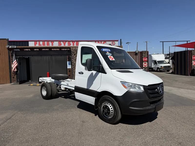 2023 Mercedes-Benz Sprinter 3500XD - Cab & Chassis - Chassis