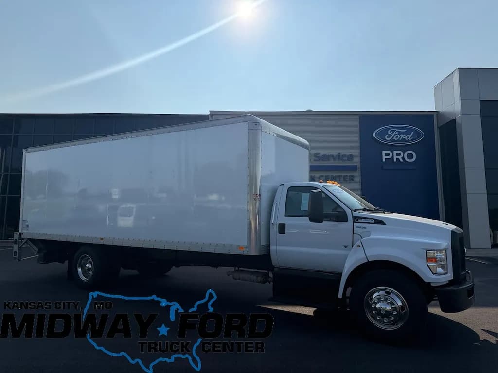 2022 Ford F-650 - Box