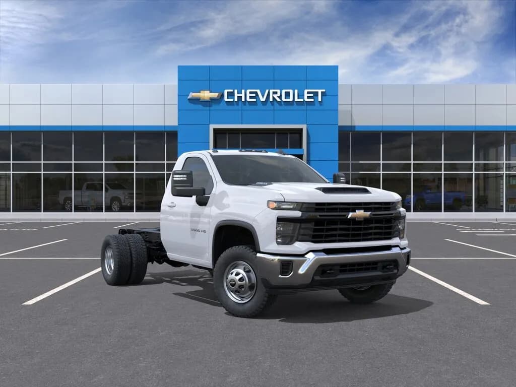 2026 Chevrolet Silverado 3500HD - Chassis