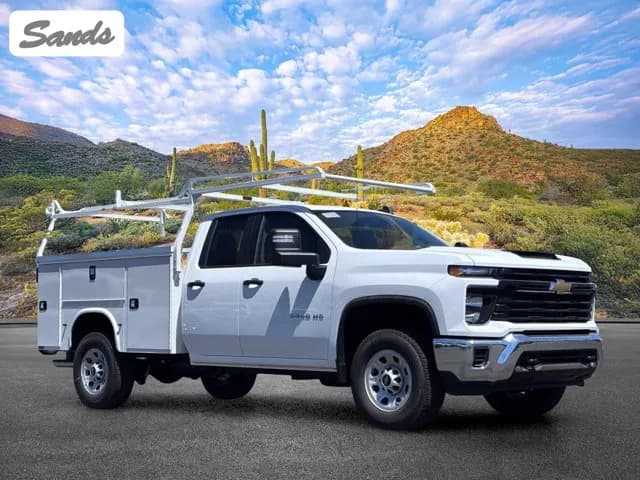 2026 Chevrolet Silverado 3500 - Service