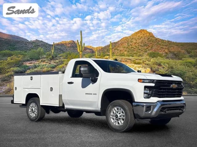 2026 Chevrolet Silverado 2500 - Service