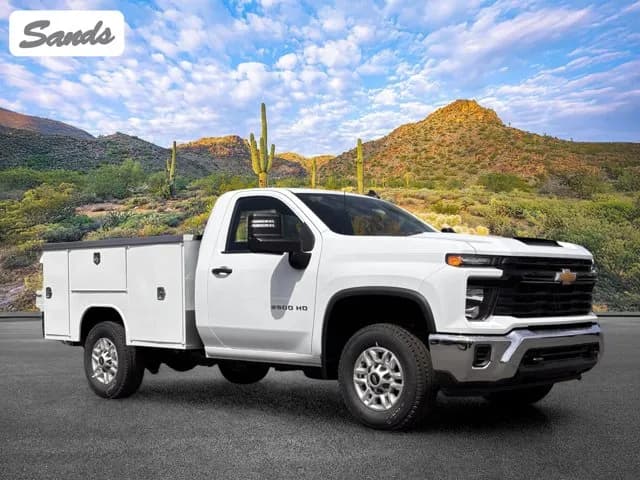 2026 Chevrolet Silverado 2500 - Service