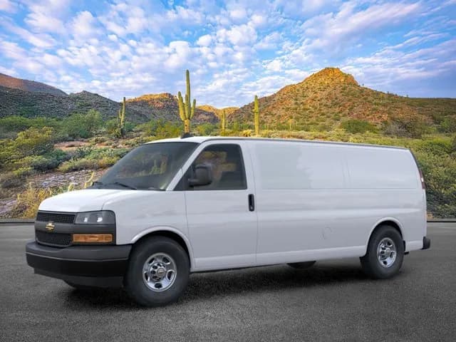 2025 Chevrolet Express 3500 - Vans