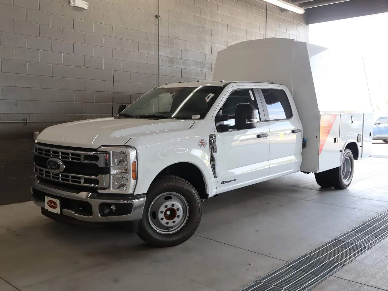 2025 Ford F-350 Super Duty - Service