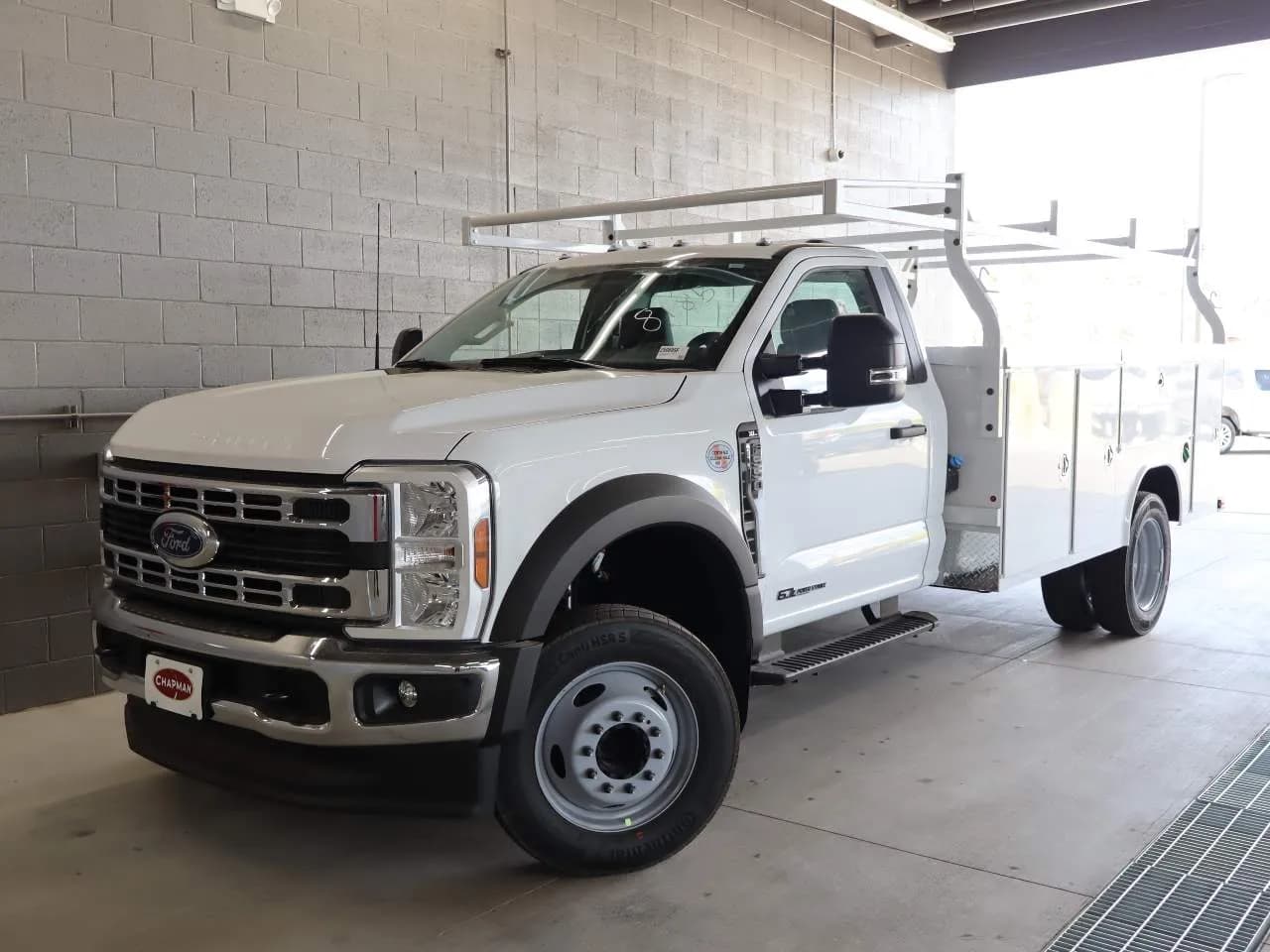 2025 Ford F-550 Super Duty - Service