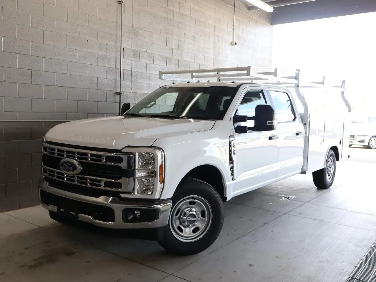 2026 Ford F-350 Super Duty - Service