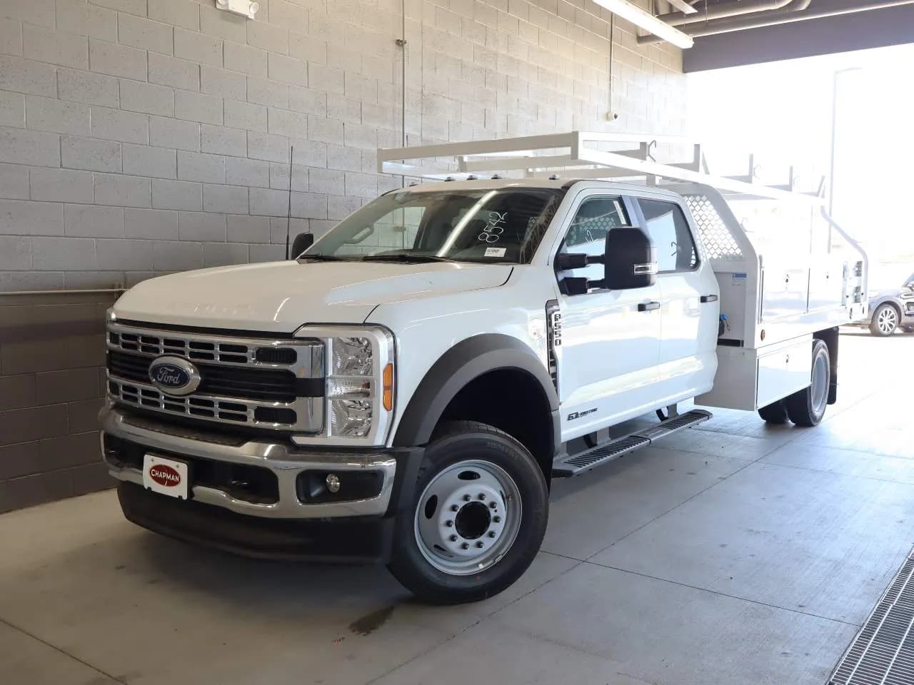 2026 Ford F-550 Super Duty Crew Cab - Chassis