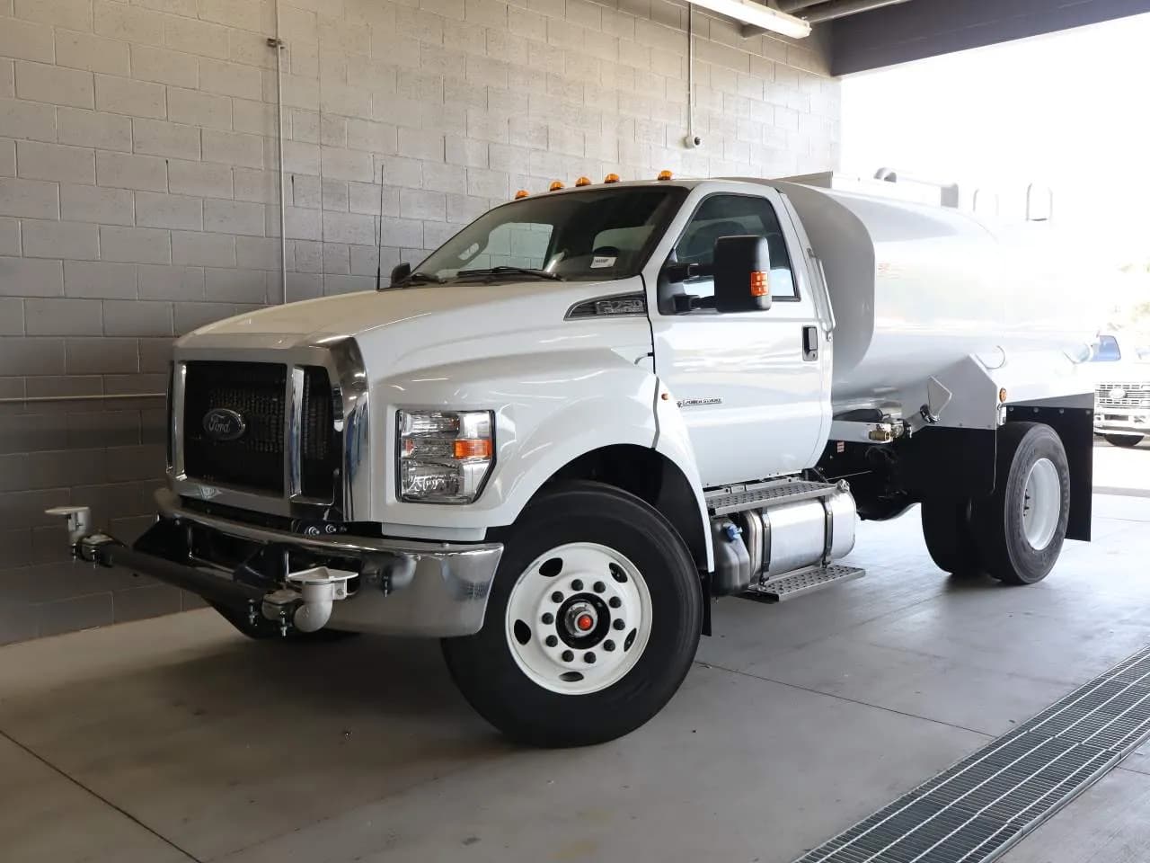 2026 Ford F-750 Super Duty - Chassis