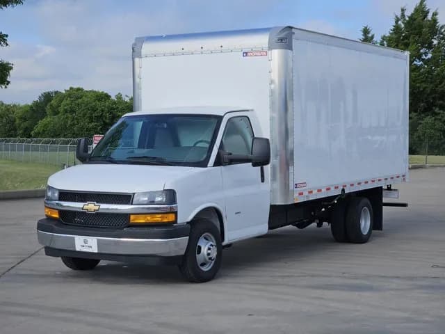 2026 Chevrolet Express 3500 - Box