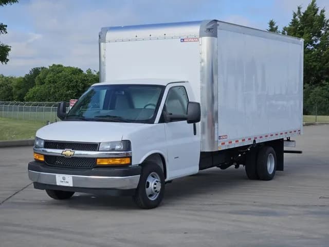 2026 Chevrolet Express 3500 - Box