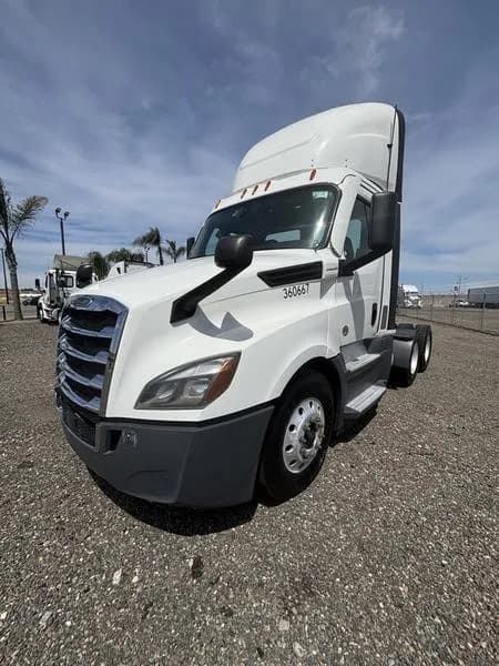 2021 Freightliner Cascadia