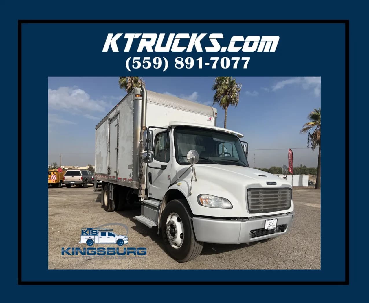 2012 Freightliner M2 106 - Box