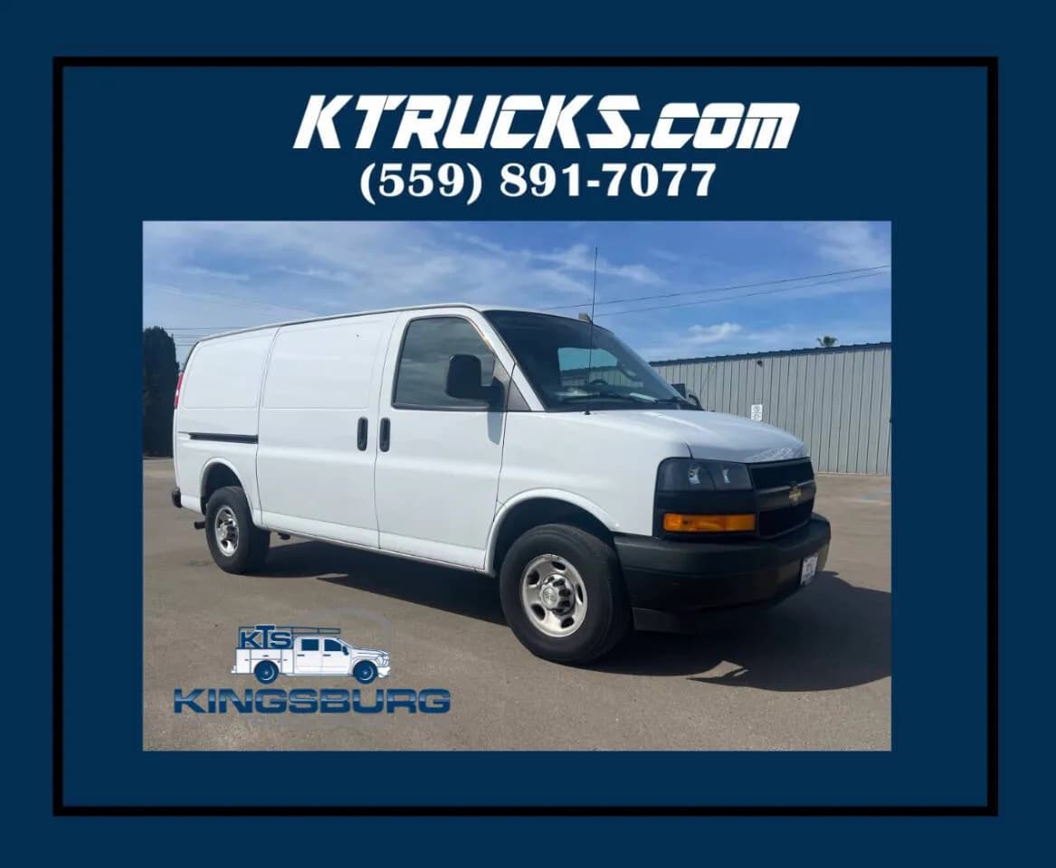 2022 Chevrolet Express 3500 - Vans