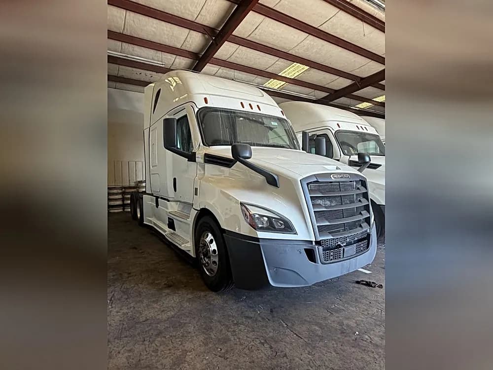 2021 Freightliner Cascadia