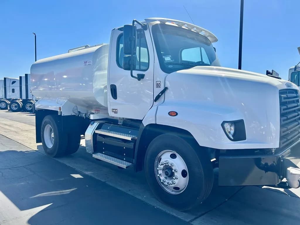 2024 Freightliner 114SD