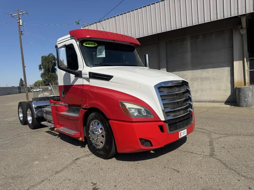 2019 Freightliner Cascadia