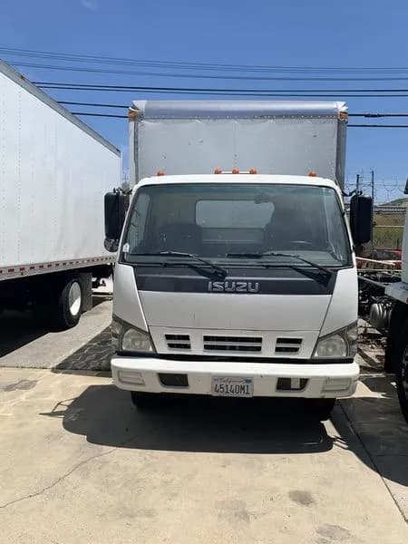 2006 Isuzu NQR