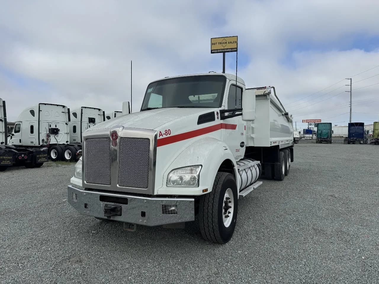 2019 Kenworth T880 - Dump