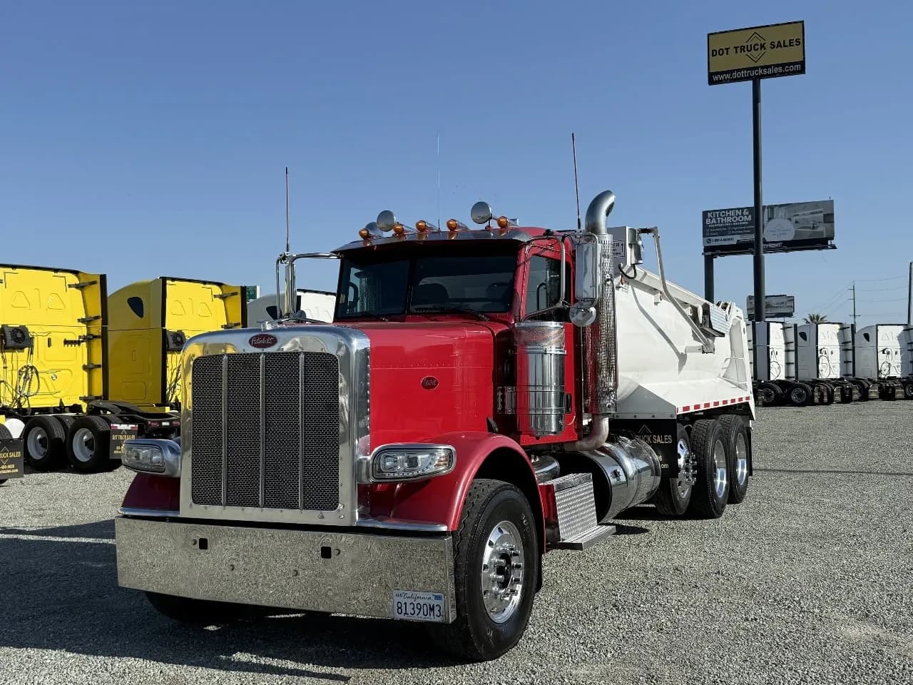 2015 Peterbilt 389 - Dump