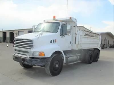 2008 Sterling L9500 - Dump