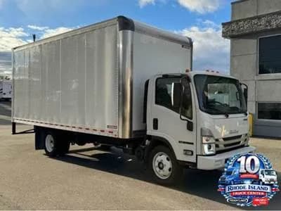 2025 Isuzu NPR HD 20' - Box