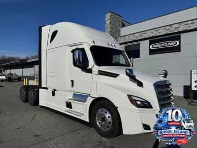 2026 Freightliner Cascadia - Sleeper