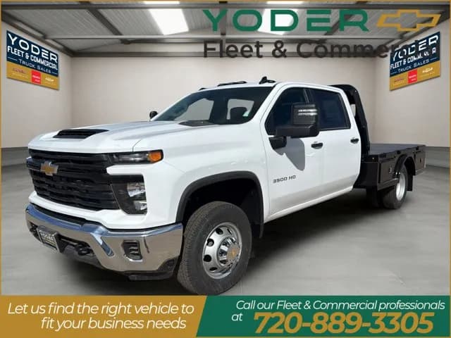 2025 Chevrolet Silverado 3500 Crew Cab - Flatbed