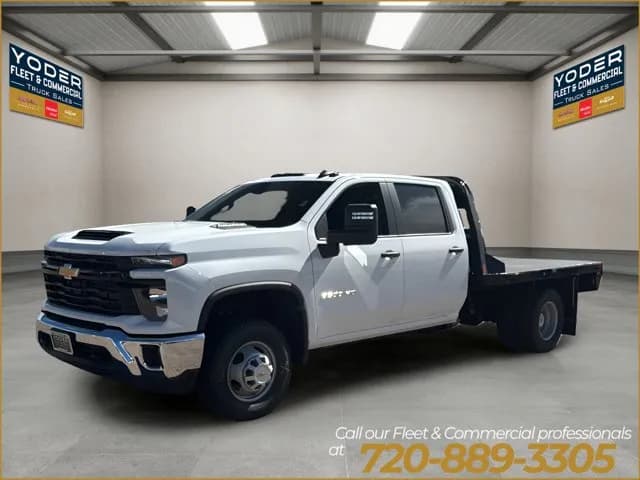 2026 Chevrolet Silverado 3500 Crew Cab - Flatbed