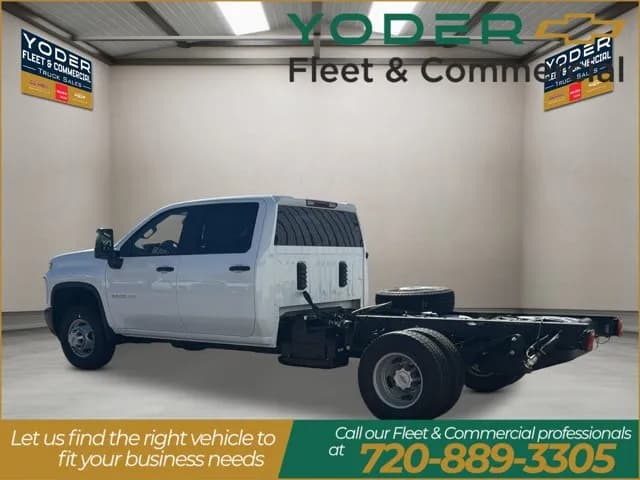 2026 Chevrolet Silverado 3500 Crew Cab - Chassis