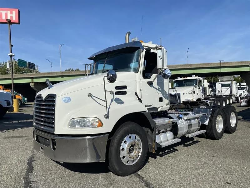 2016 Mack CXU613