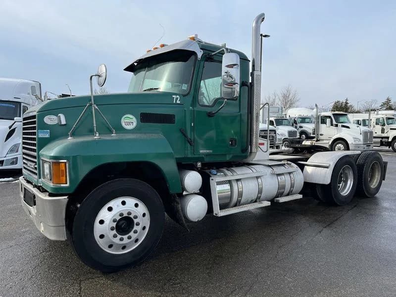 2020 Mack PI64T
