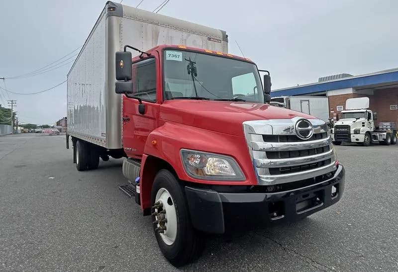 2020 Hino 268A