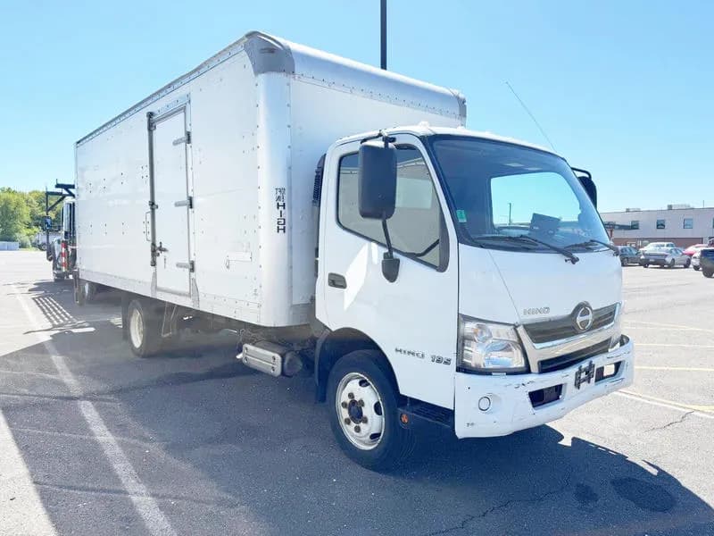 2020 Hino 195-COE